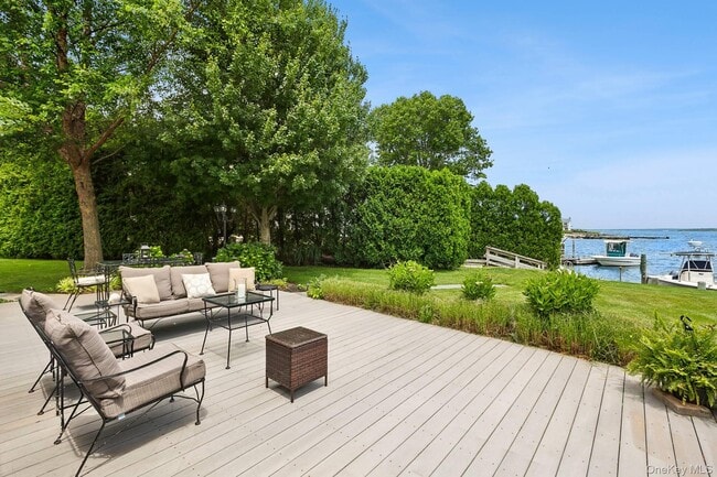 Building Photo - 315 Old Salt Rd