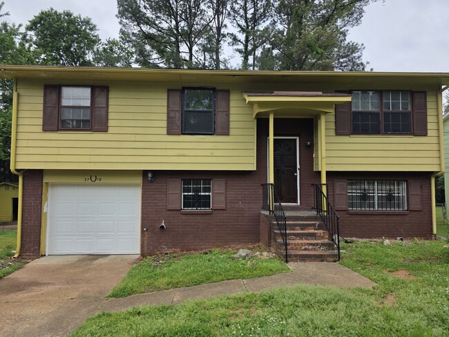 Building Photo - 3719 Steadman Dr NW