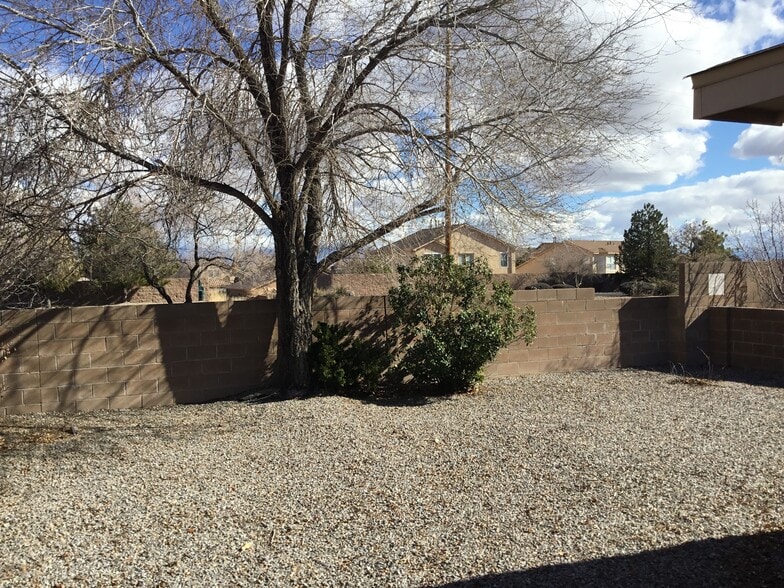 Building Photo - 10220 Country Sage Dr NW