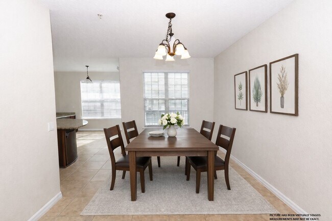 Building Photo - 3-story, 3/3.5, updated, townhome in the heart of Baldwin Park!