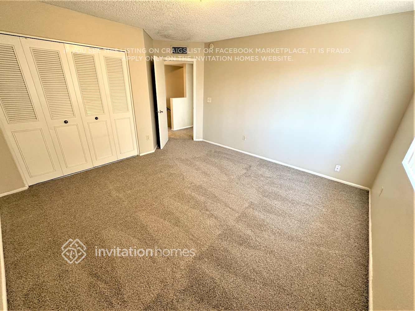 Building Photo - 1615 W Curry Dr