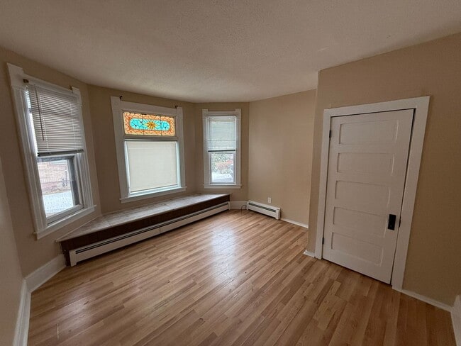 Building Photo - 29-31 Palmer Ave