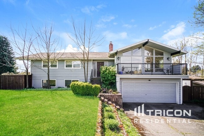 Primary Photo - 4201 NE 51st St
