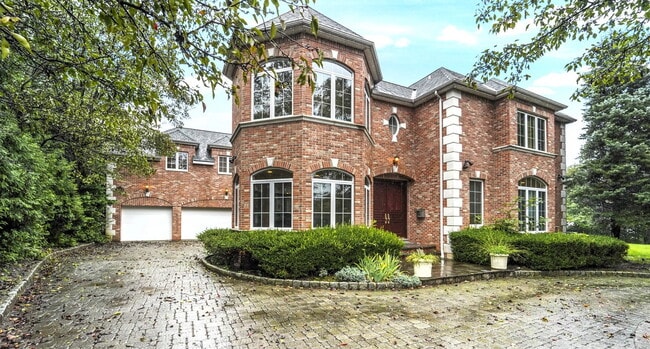 Building Photo - 1 Euclid Rd