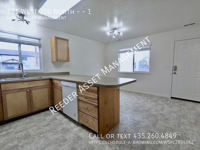 Building Photo - 731 W 350 N