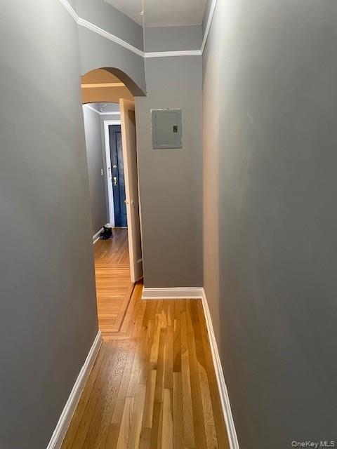 Building Photo - 300 Main St