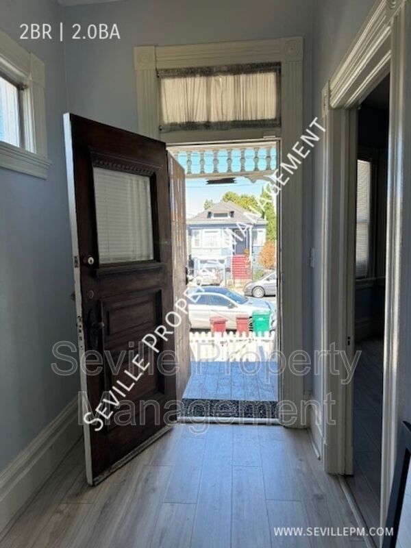 Building Photo - 2920 Filbert St