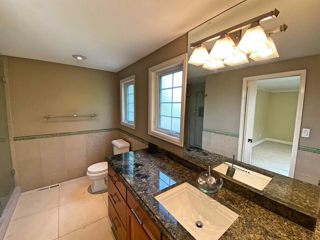 Building Photo - 7446 S Hudson Way