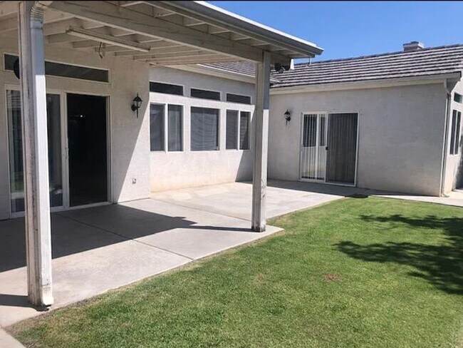 Building Photo - Coming Soon!