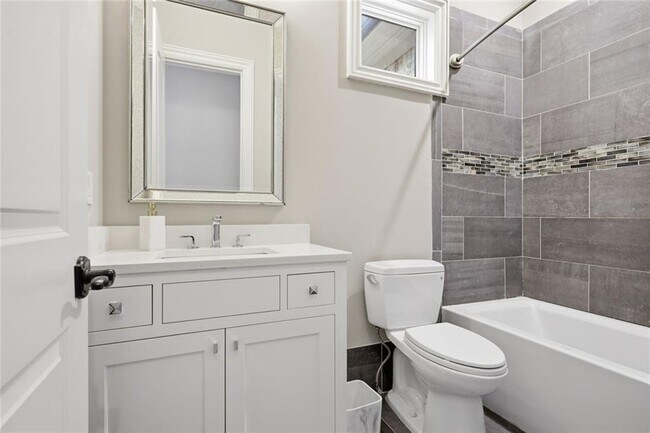 Building Photo - 5965 Riverside Dr