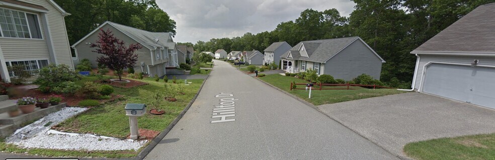 Building Photo - 61 Hilltop Dr