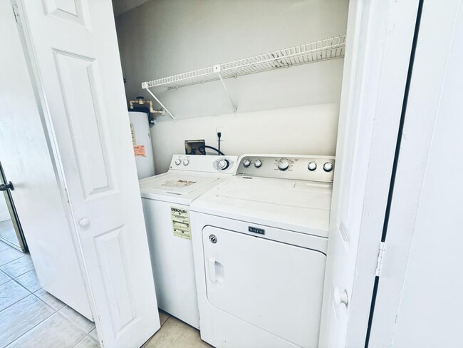 Building Photo - 4454 Pinebark Ave