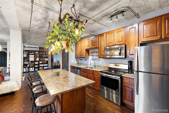 Building Photo - 78 Watson St