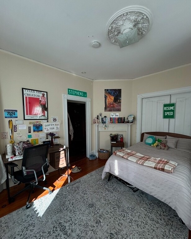 Primary Photo - 17 Hillside St