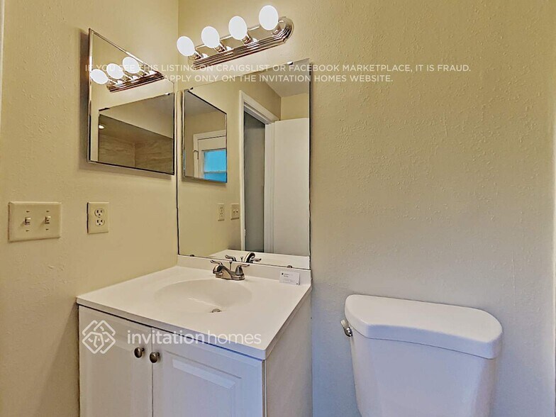 Building Photo - 4411 Orangebrook Dr