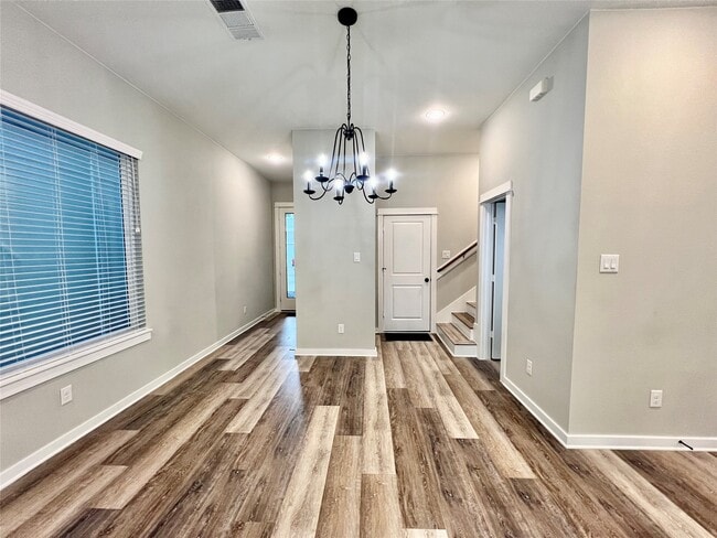 Building Photo - 6712 Parker Oaks Ln