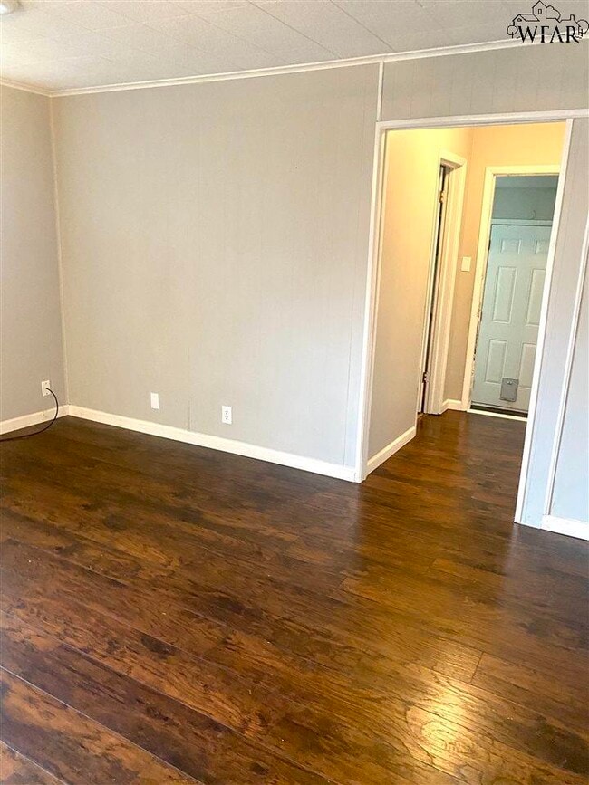 Building Photo - 4404 Cunningham Dr