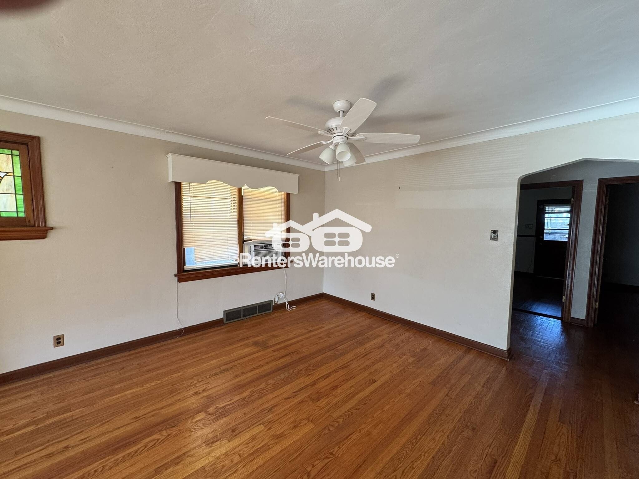 Building Photo - 6155 Lucille Ave