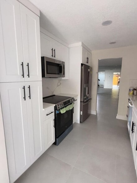 Building Photo - 4538 NW 90th Ave