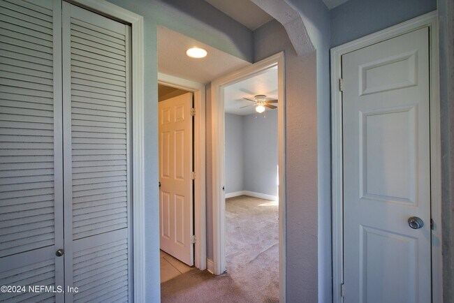 Building Photo - 2036 Inwood Terrace