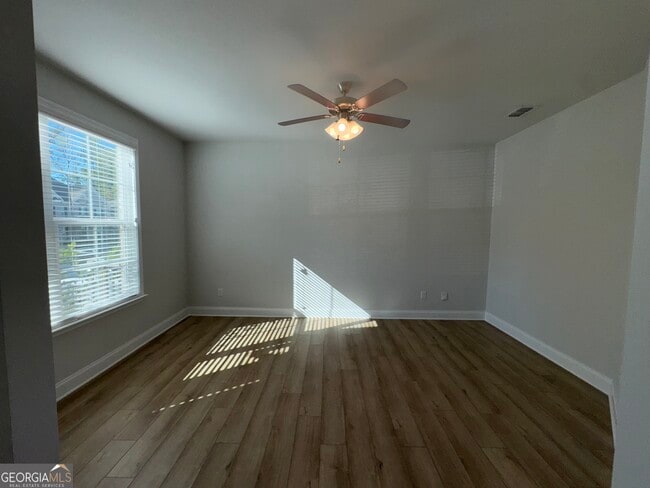 Building Photo - 3468 Jasmine Wy