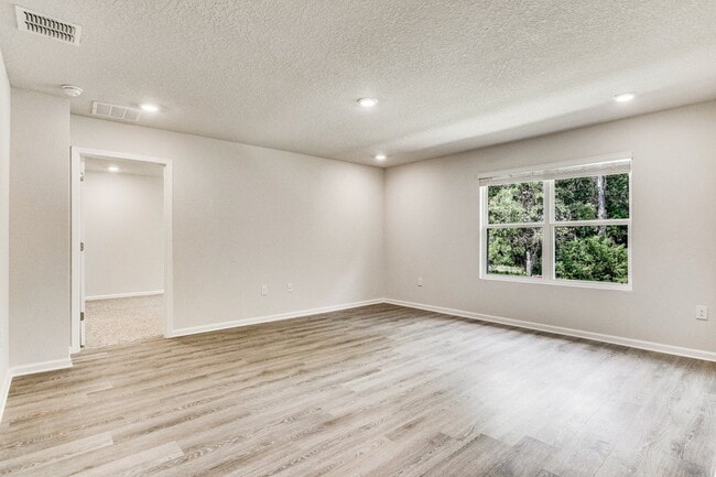 Building Photo - Welcome to Taylor Ridge, a new community in Pensacola.