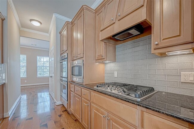 Building Photo - 38 Islewood Blvd