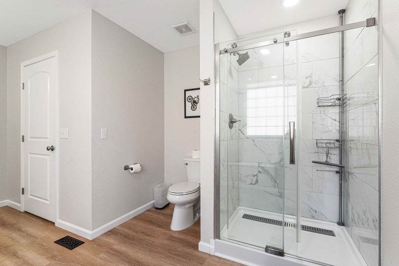 Building Photo - 410 Willington Ln