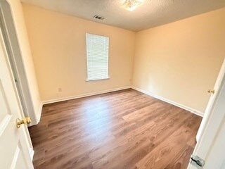 Building Photo - 6035 Creekerton Blvd