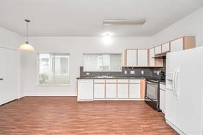 Building Photo - 15963 S Alley Ct