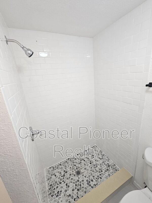 Building Photo - 4431 Atwater Dr