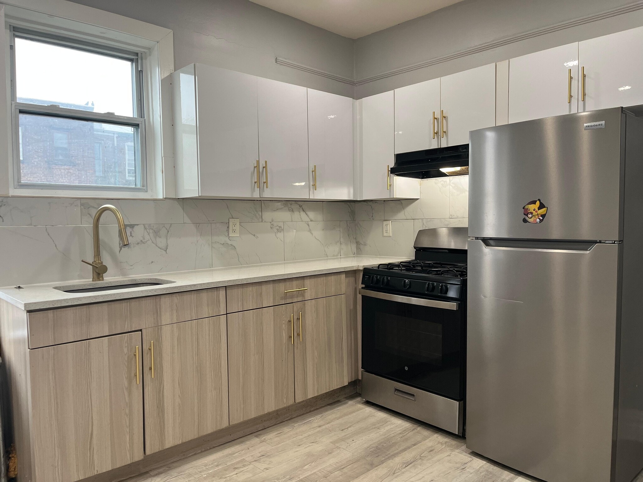 Building Photo - 316 Summit Ave