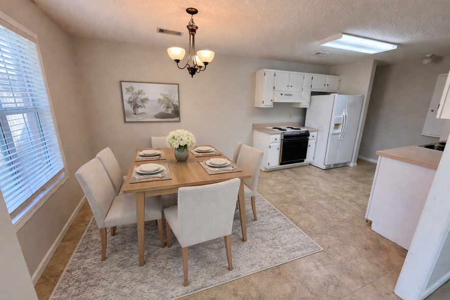 Virtually Staged Kitchen - 1506 Remington Dr
