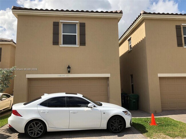 Building Photo - 17103 SW 96th St