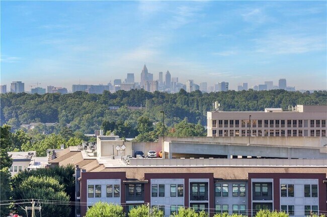 Primary Photo - 300 Johnson Ferry Rd