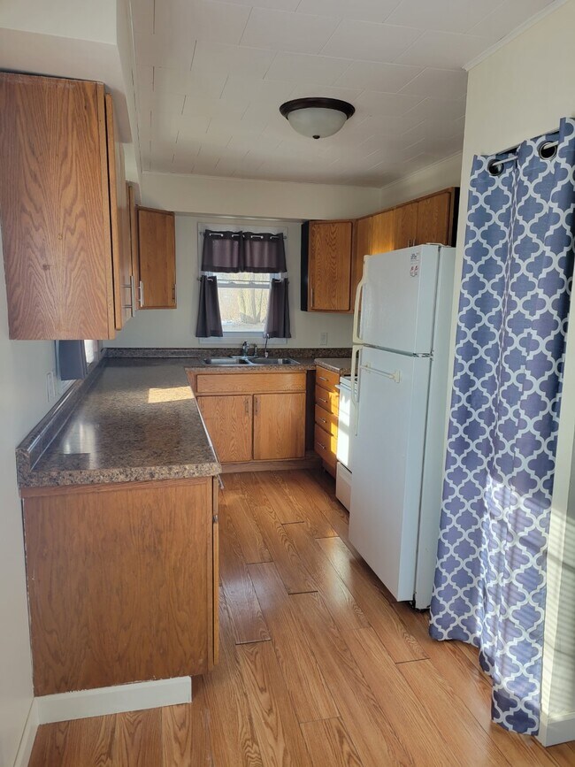 Kitchen View 3 - 5207 N Shore Dr
