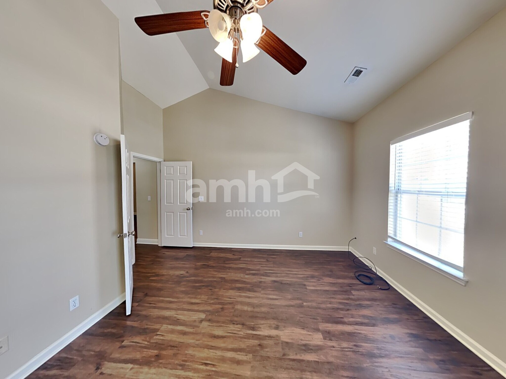 Building Photo - 1200 Nighthawk Ct