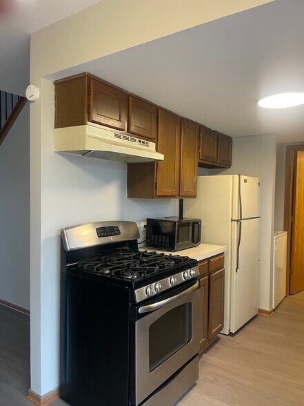 Building Photo - 1793 Goddard Ln