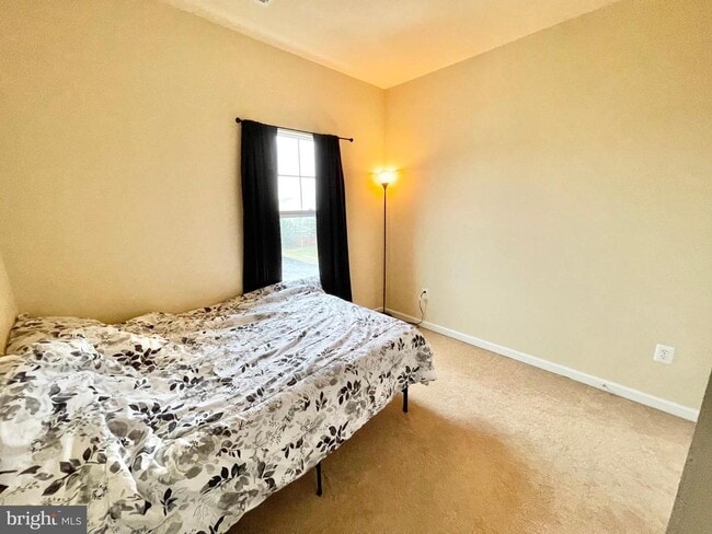 Building Photo - 155 Short Branch Rd