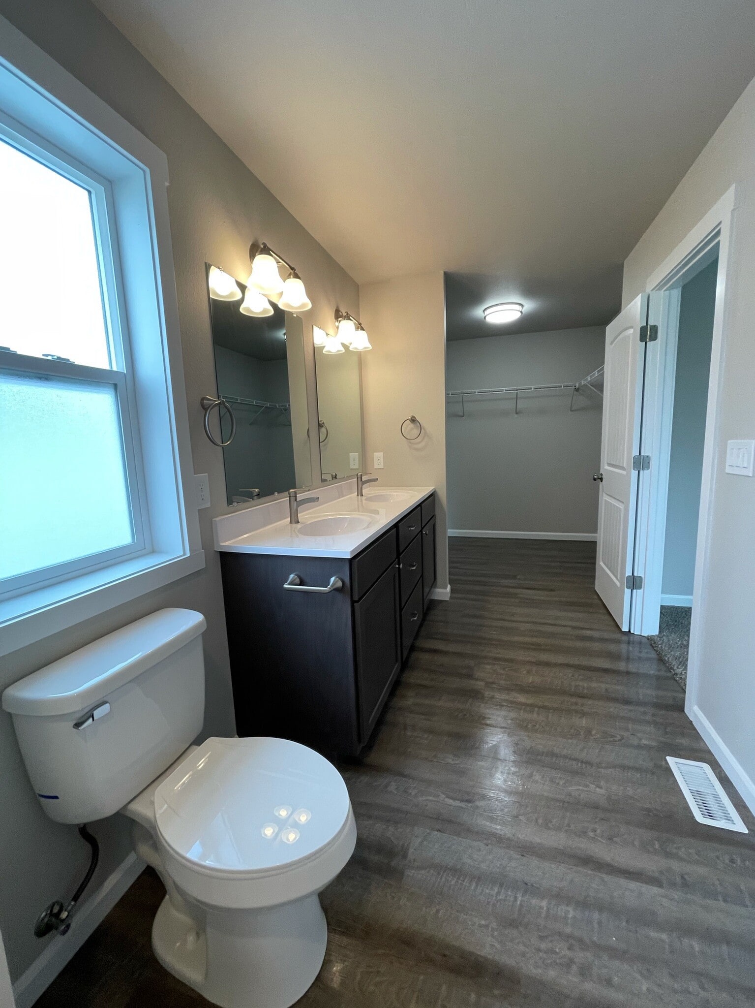 Master bathroom from tub - 9016 W Winona Rd