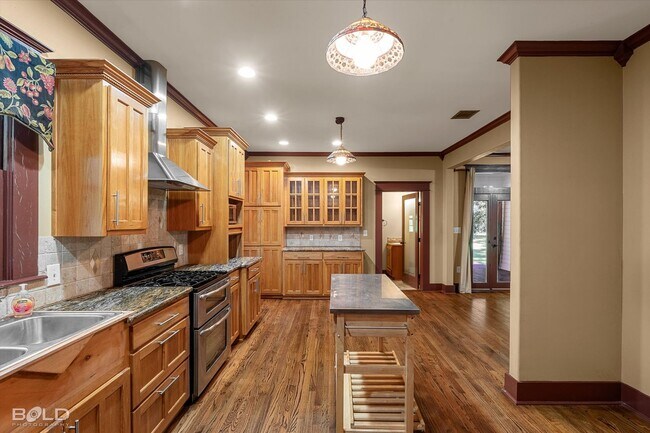 Building Photo - 3 Bedroom 2 Bathroom Home in Plain Dealing