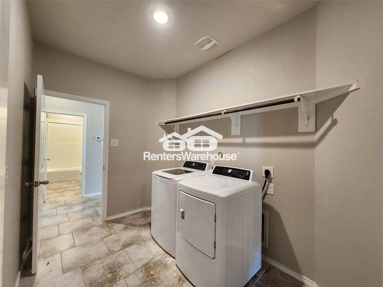 Building Photo - 22115 Dove Valley Ln