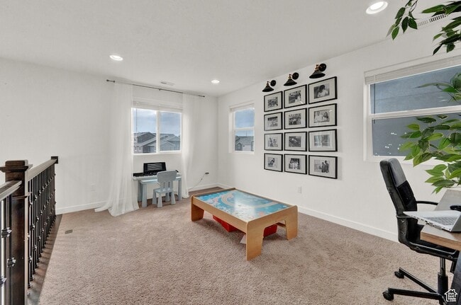 Building Photo - 15162 S Cantle Dr