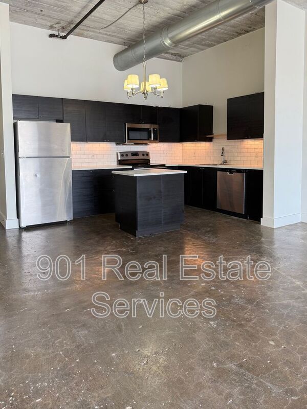Building Photo - 505 Tennessee St