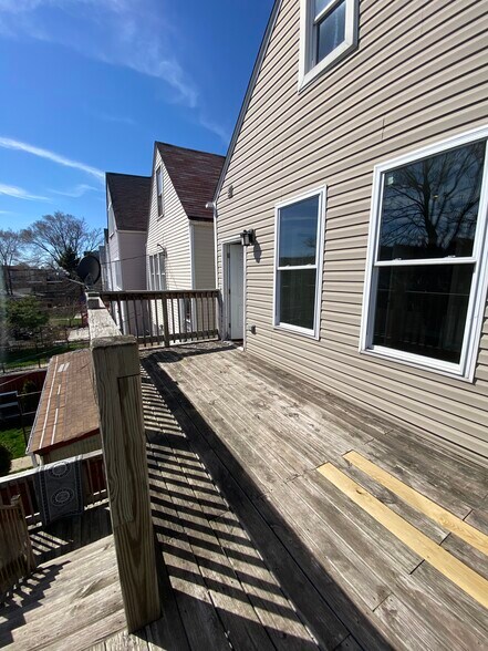 Building Photo - 3633 W Palmer St