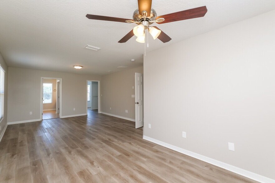 Building Photo - 12204 Citrus Leaf Dr