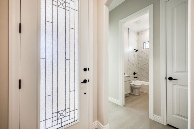 Building Photo - Beautiful East side House 4 bed-2.5 baths, part of The Club that includes Swimming Pool, Gym, Ten...