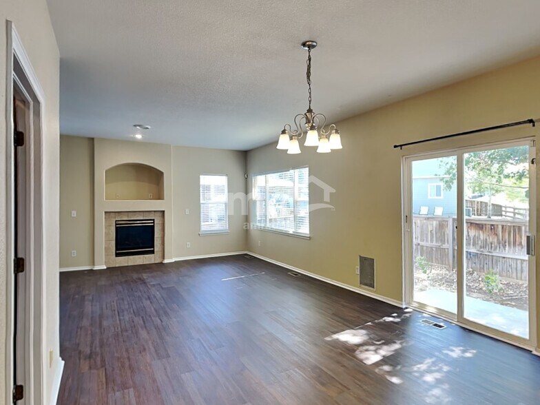 Building Photo - 20930 E 42nd Ave