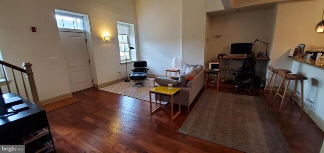Building Photo - 1 Academy Cir