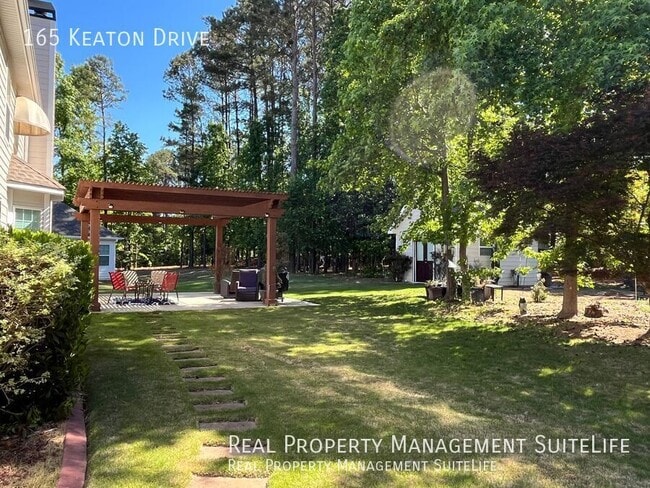Building Photo - 165 Keaton Dr